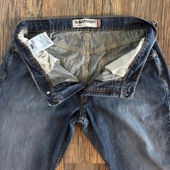 Levi’s 514 Slim Straight Jeans Mens 33 x 32 Dark Wash Blue Denim - Picture 8 of 11